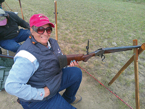 Maxine Heckmaster, getting ready for a shot with her Highwall.